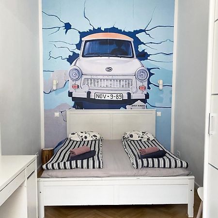 Nice "Trabi" Apartment In The City Budapeste Exterior foto